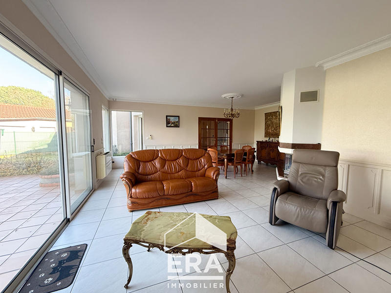 Maison - 140 m² - 5 pièces