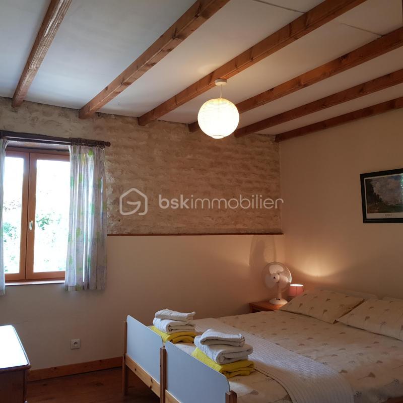 Propriété - 550 m² - 22 pièces