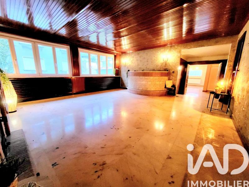 Appartement - 135 m² - 5 pièces