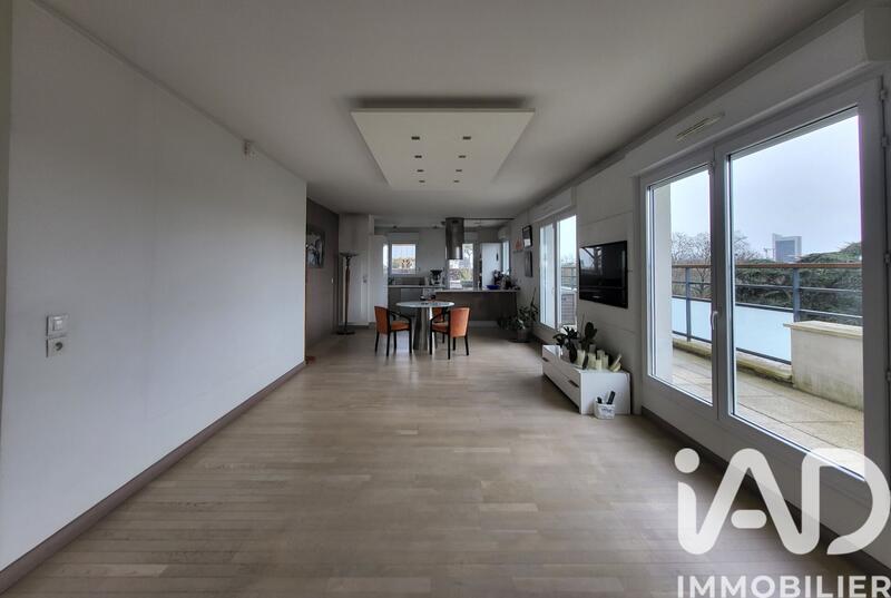 Appartement - 103 m² - 5 pièces