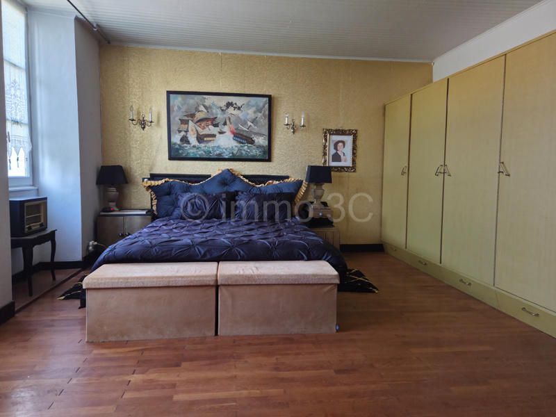 Maison - 164 m² - 6 pièces