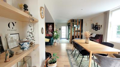 Maison - 180 m² - 7 pièces