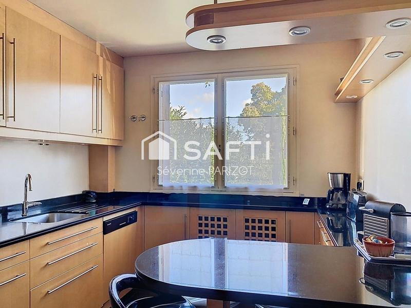 Maison - 143 m² - 6 pièces