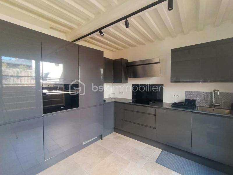 Maison - 160 m² - 5 pièces