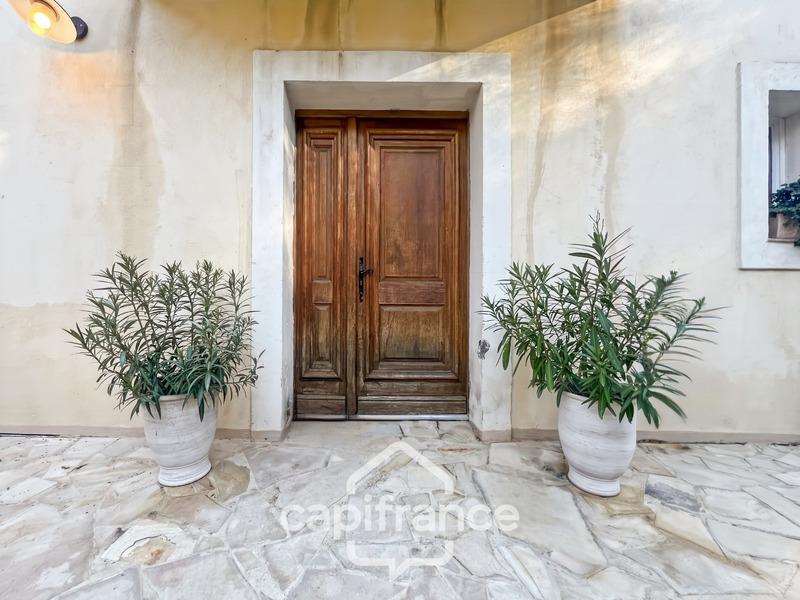 Maison d'architecte - 290 m² - 8 pièces