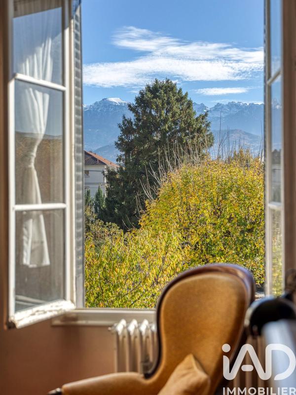 Maison - 146 m² - 7 pièces