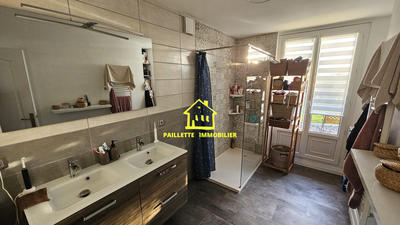 Maison - 147 m² - 5 pièces