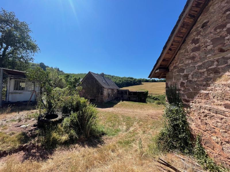 Corps de ferme - 140 m² - 4 pièces