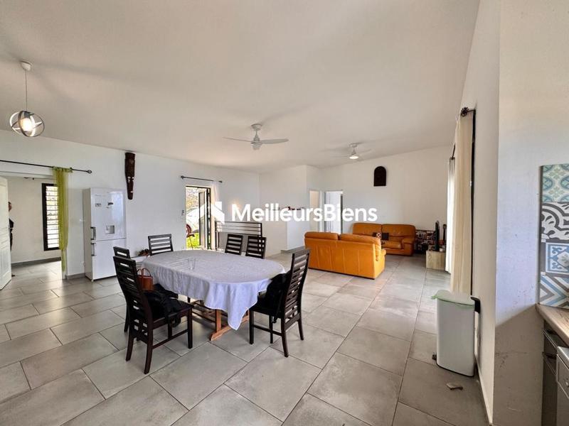 Villa - 200 m² - 7 pièces