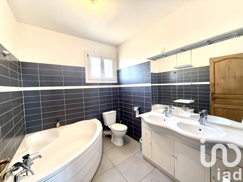 Maison - 170 m² - 7 pièces