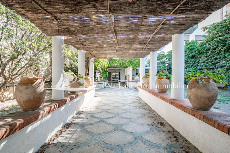 Maison - 200 m² - 6 pièces