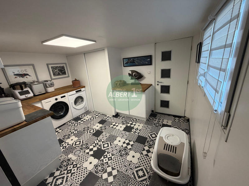 Maison - 170 m² - 6 pièces