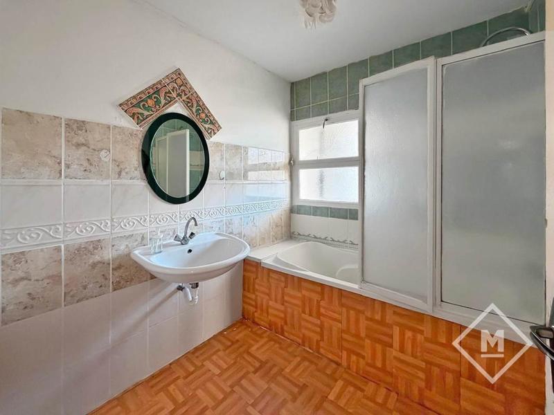 Appartement - 67 m² - 4 pièces