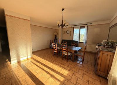 Maison - 131 m² - 4 pièces
