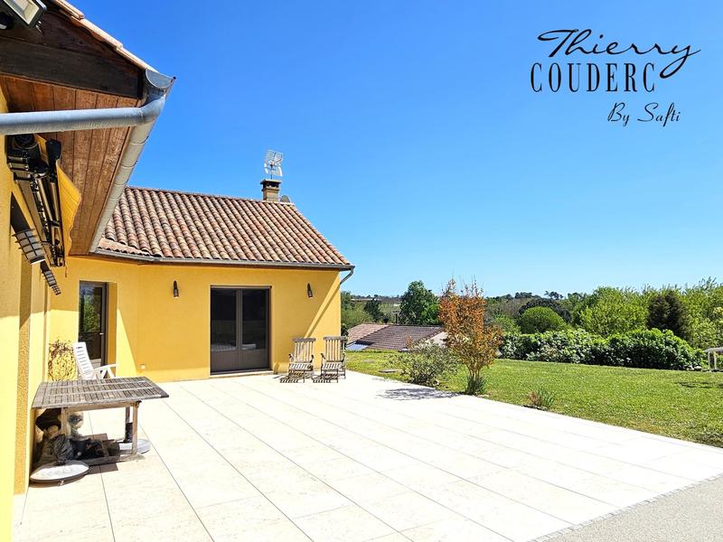 Maison - 145 m² - 5 pièces