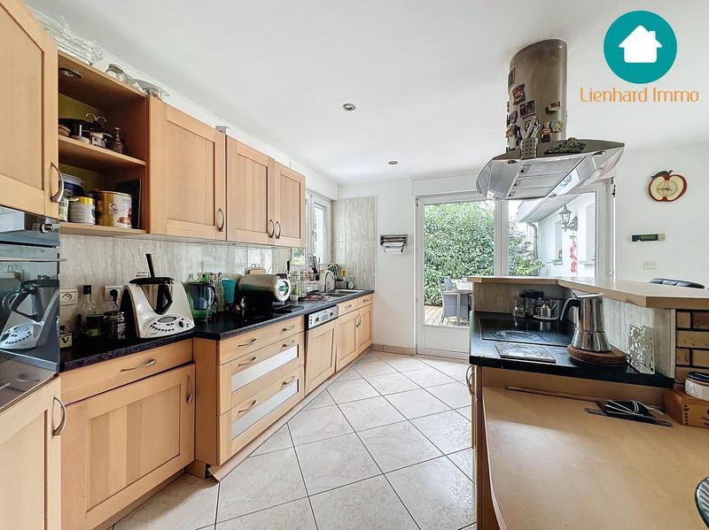 Villa - 280 m² - 7 pièces