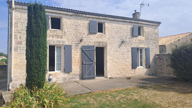 Maison - 105 m² - 5 pièces