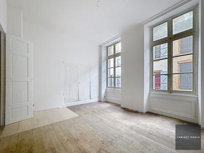 Appartement - 189 m² - 5 pièces