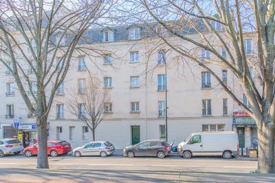 Immeuble - 1 689 m²