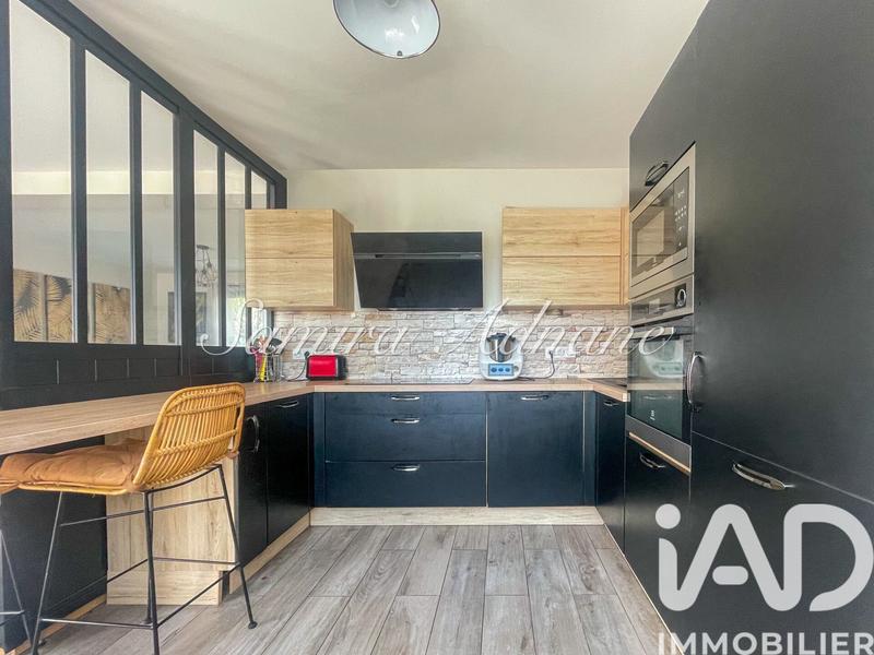 Maison - 115 m² - 6 pièces