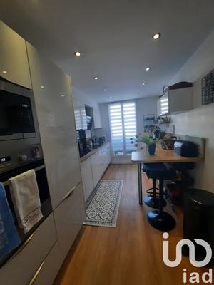 Appartement - 94 m² - 3 pièces