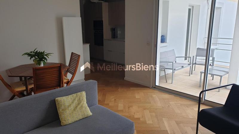 Appartement - 64 m² - 3 pièces