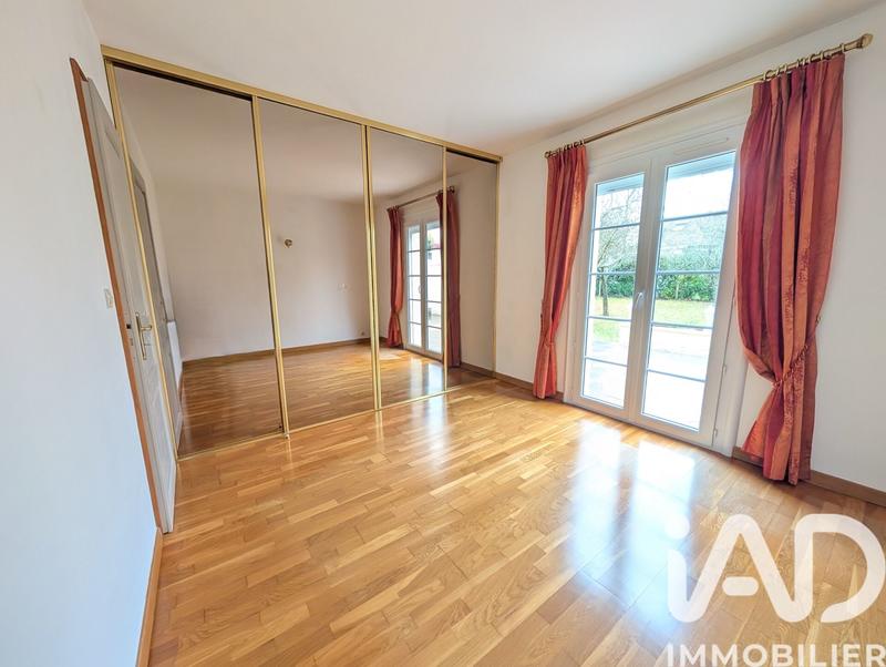 Maison - 170 m² - 7 pièces