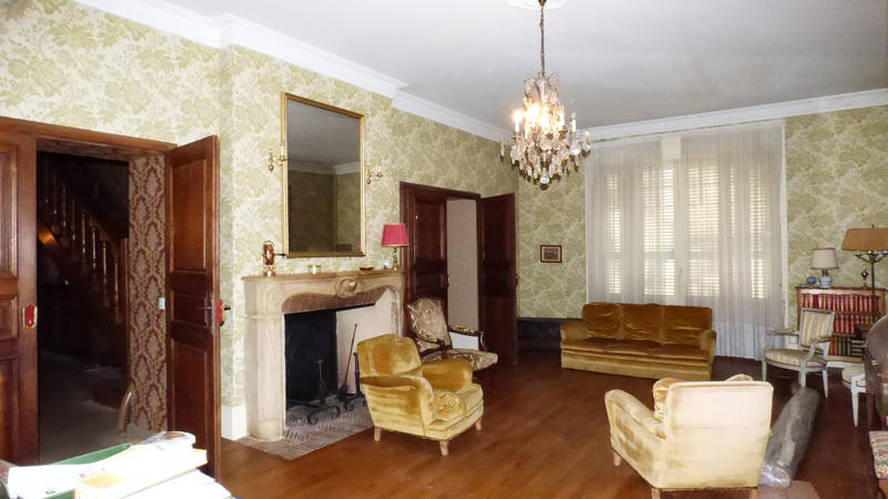 Propriété - 373 m² - 15 pièces