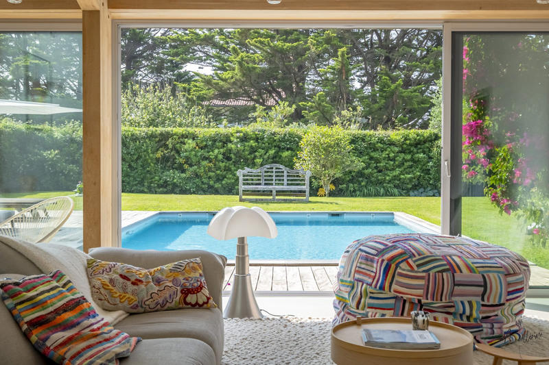 Maison - 290 m² - 10 pièces