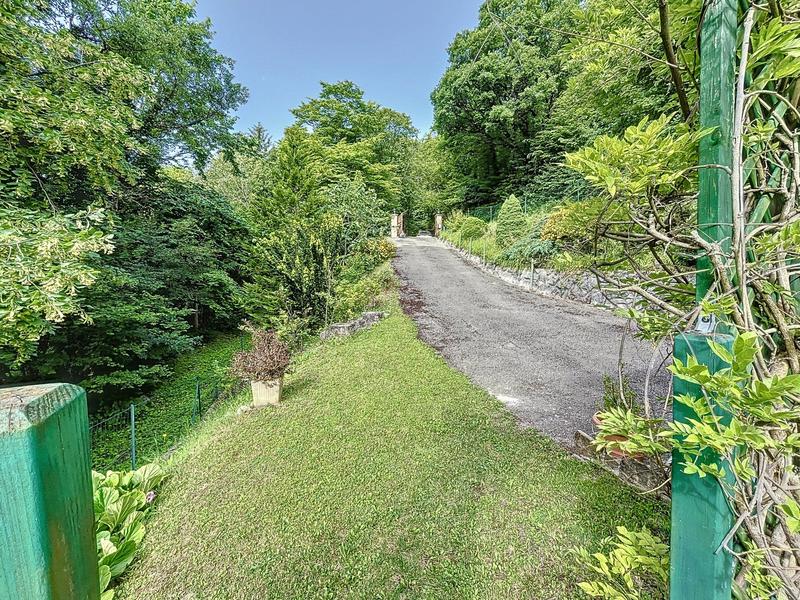 Maison - 226 m² - 5 pièces