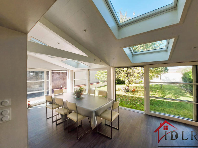 Maison - 190 m² - 6 pièces