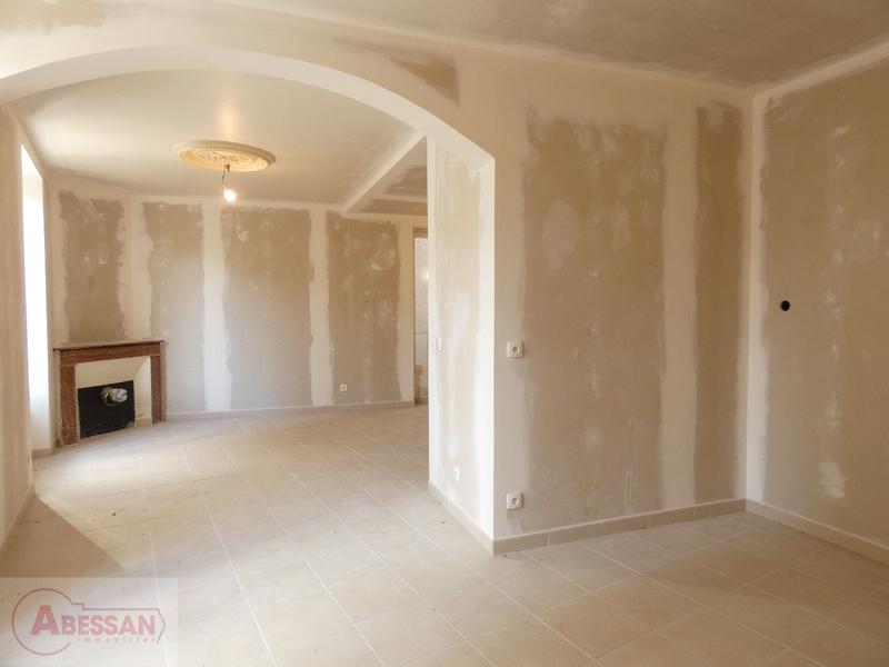 Maison de village - 80 m² - 4 pièces