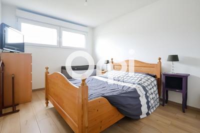 Maison - 203 m² - 5 pièces