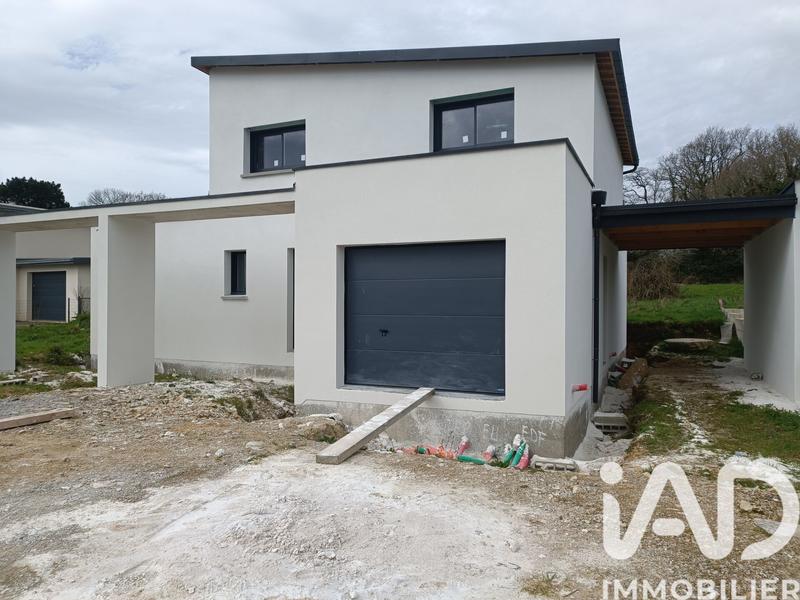 Maison - 120 m² - 1 pièce