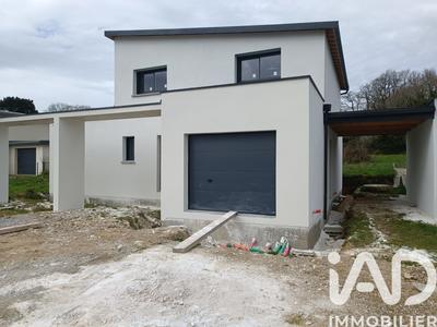 Maison - 120 m² - 1 pièce