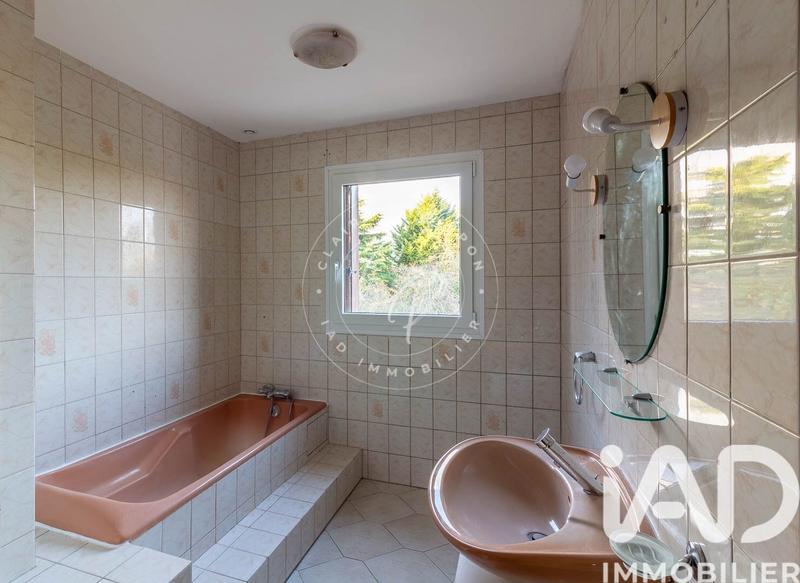 Maison - 135 m² - 6 pièces