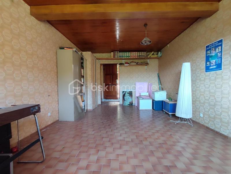 Immeuble - 180 m² - 1 pièce