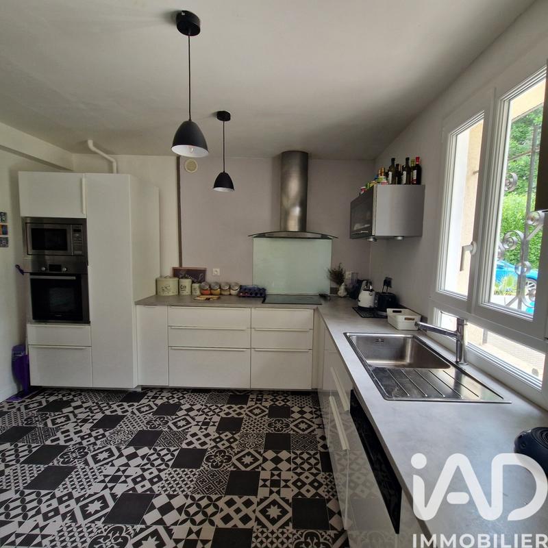 Maison - 147 m² - 6 pièces