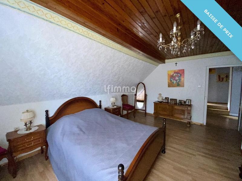 Maison - 161 m² - 7 pièces