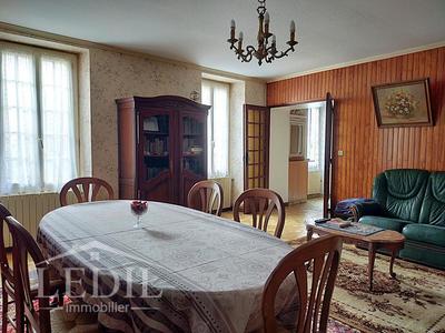 Maison de village - 130 m² - 4 pièces