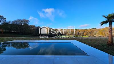 Maison - 148 m² - 6 pièces