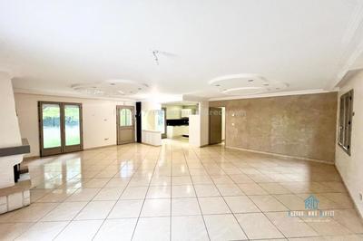 Maison traditionnelle - 114 m² - 4 pièces