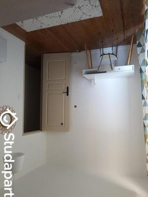 Chambre - 12 m² - 1 pièce