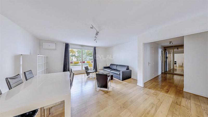 Appartement - 93 m² - 4 pièces