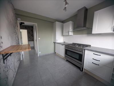 Appartement - 86 m² - 4 pièces