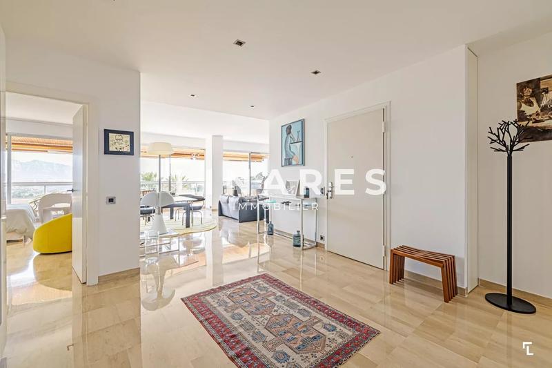 Appartement - 107 m² - 3 pièces