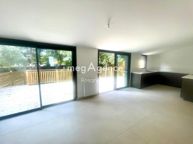 Maison - 97 m² - 4 pièces