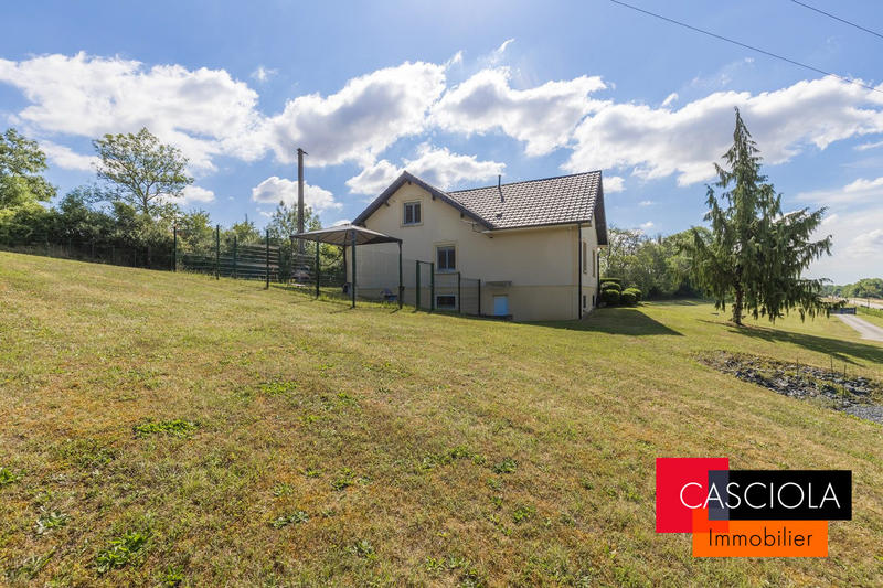 Maison - 216 m² - 7 pièces