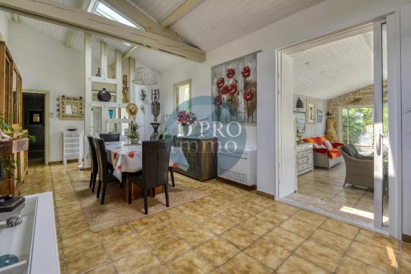 Maison - 144 m² - 5 pièces