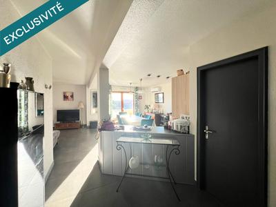 Appartement - 82 m² - 3 pièces